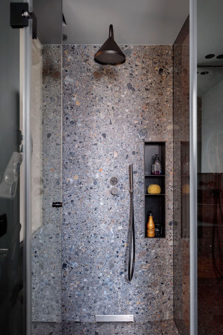 Ducha baño reformado en vivienda de Getxo