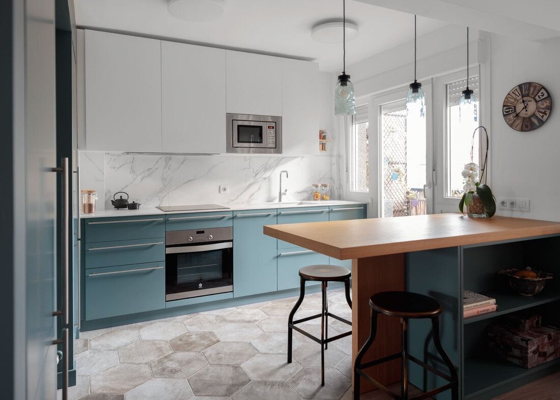 Cocina reforma de apartamento en Leioa